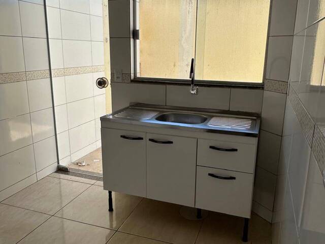 Apartamento para Venda em Cidade Ocidental - 4