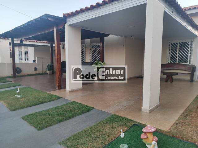 #12 - Casa para Venda em Luziânia - GO - 2