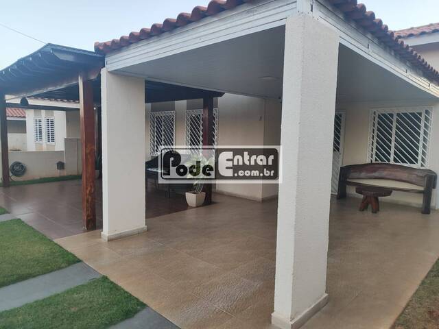 #12 - Casa para Venda em Luziânia - GO - 3